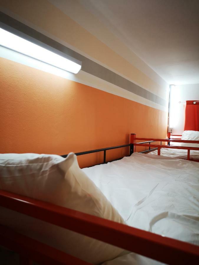 Danhostel Варшава Екстериор снимка